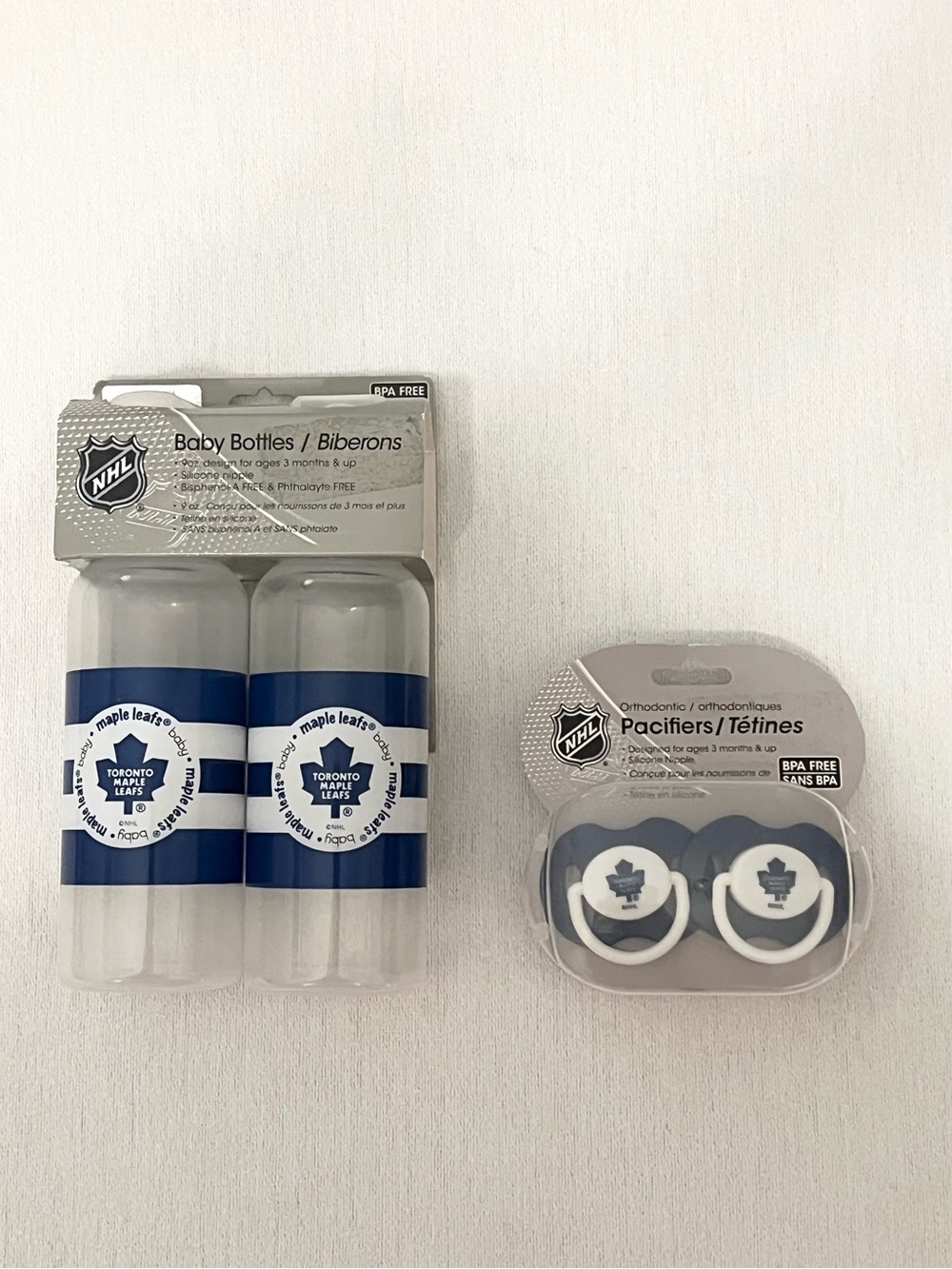 NWT Toronto Maple Leafs Baby Bottles & Pacifiers Gift Set NHL